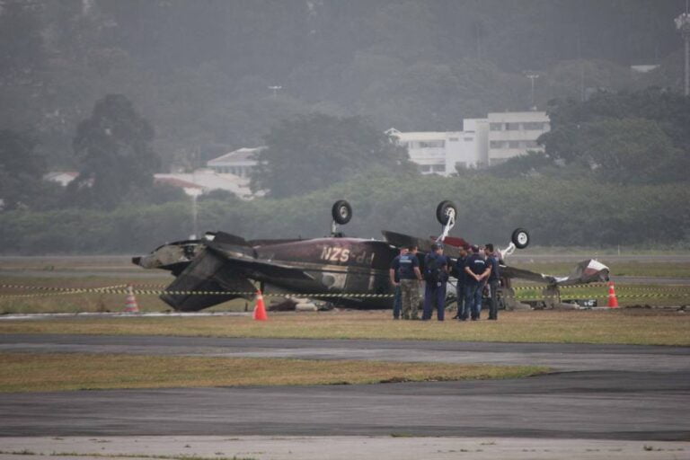 INVESTIGAÇÃO – Sobreviventes de queda de avião em SP estão estáveis; piloto não resistiu e morreu