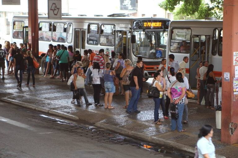ÔNIBUS – Motoristas de Marília decidem greve a partir do dia 8, caso negociações não sejam retomadas