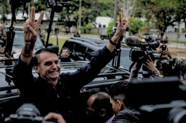 ELEIÇÕES – 9 dos 15 nomes para ministério em caso de vitória já são cogitados por Bolsonaro