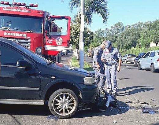 ACIDENTE – Vítima de colisão entre moto e carro é submetida a cirurgia no HC de Marília