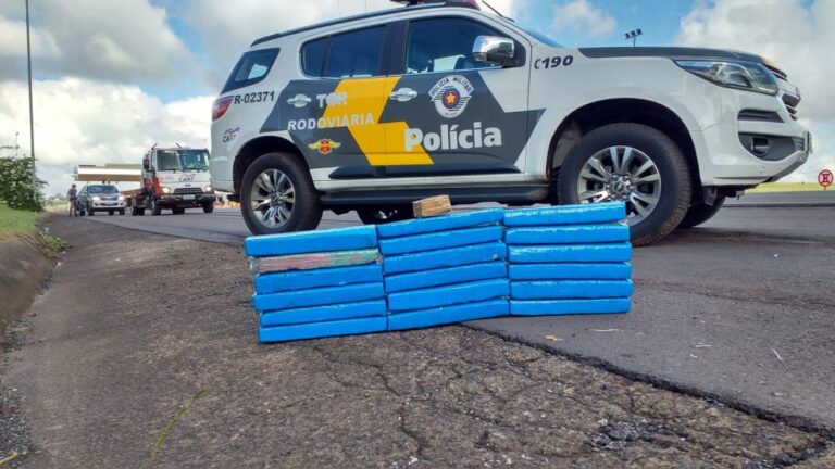 Tráfico – MENOR DE 14 ANOS É APREENDIDA COM 14 KG DE MACONHA EM ÔNIBUS