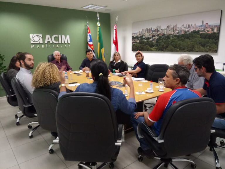 Fim de ano – PREFEITURA E ACIM QUEREM ‘NATAL ILUMINADO’ EM TODAS AS REGIÕES DA CIDADE