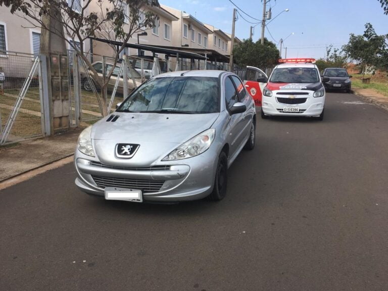 Que história! – PM LOCALIZA CARRO QUE TERIA SIDO ROUBADO E DESCOBRE GOLPES DE SUPOSTA VÍTIMA