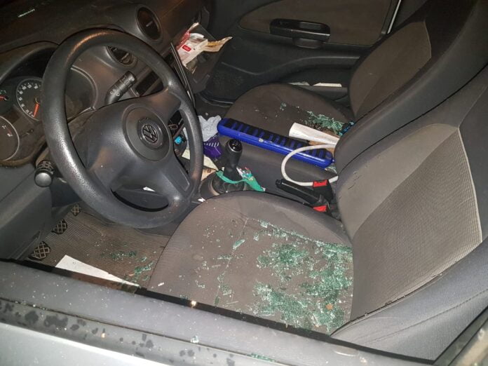 TIJOLADA CARRO 1
