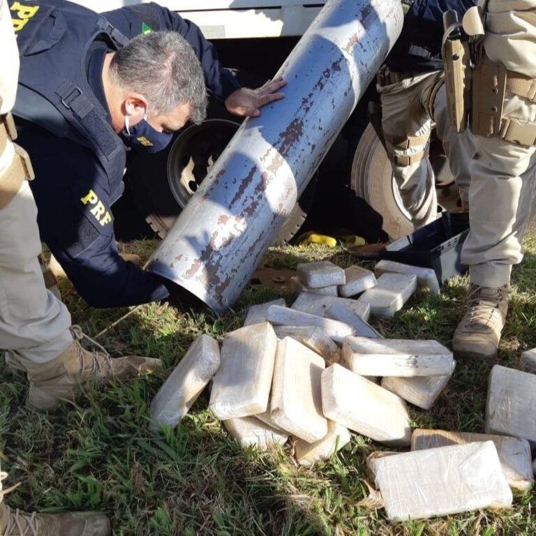 Disfarce – 500 KG DE PASTA DE COCAÍNA SÃO APREENDIDOS EM CILINDROS DE OXIGÊNIO