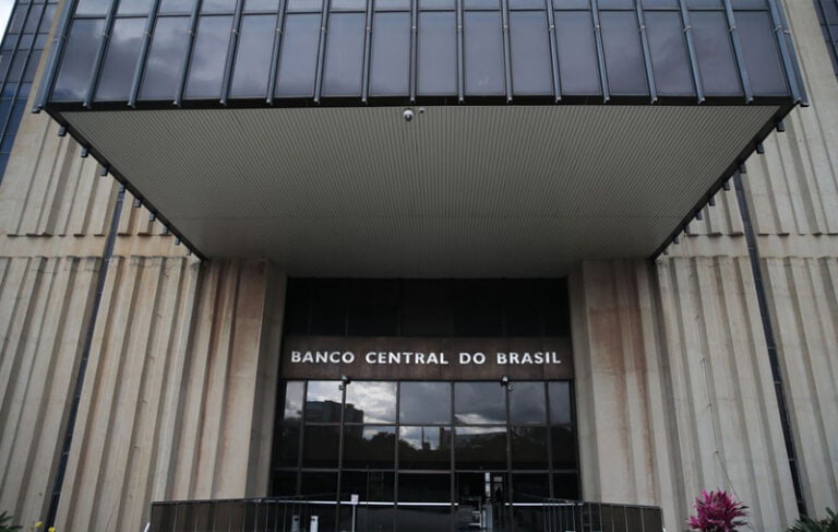 Banco Central- COPOM MANTÉM JUROS DA ECONOMIA EM 2% AO ANO