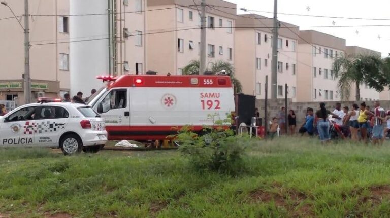 Feminicídio – OPERADORA DE TELEMARKETING É MORTA A FACADAS; EX É SUSPEITO