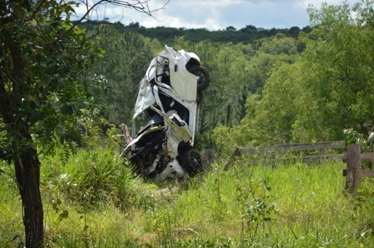 Tristeza – FILHO DE BOMBEIRO MORRE AO CAPOTAR CARRO QUE DIRIGIA