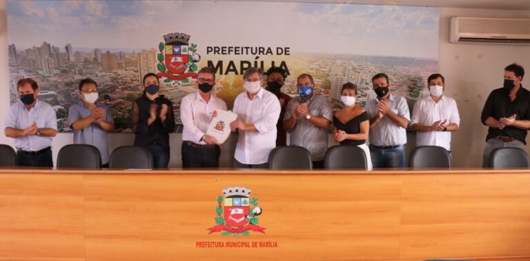 DANIEL APRESENTA TROCA DO INDEXADOR PARA CORREÇÃO DO IPTU E PLANO DE ANISTIA