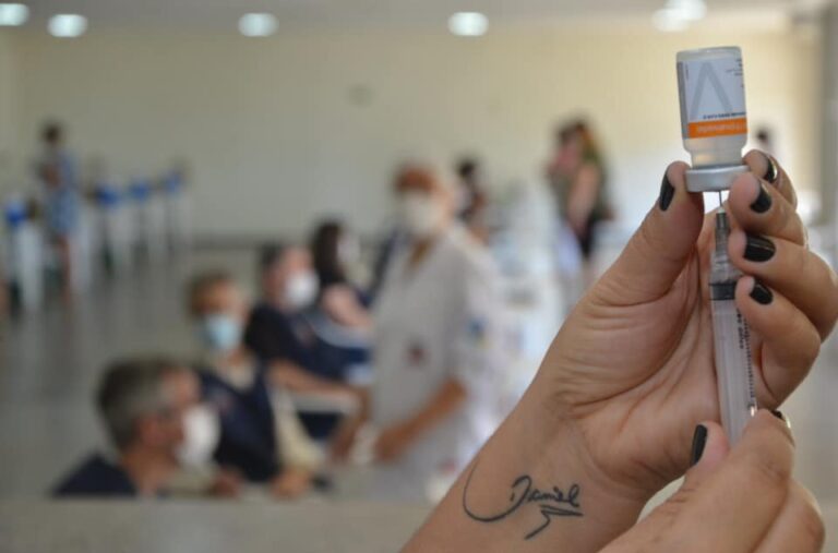 MARÍLIA É A 13ª NO RANKING DAS QUE MAIS VACINARAM CONTRA A COVID