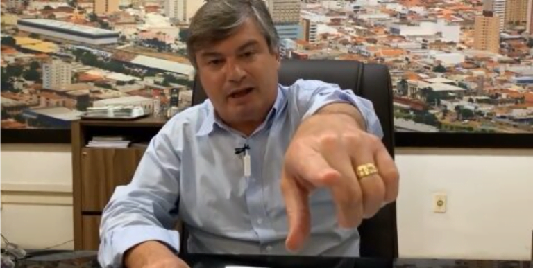 DANIEL PEDE QUE COMERCIANTES ‘USEM A CRIATIVIDADE’ E NÃO PAREM DE TRABALHAR