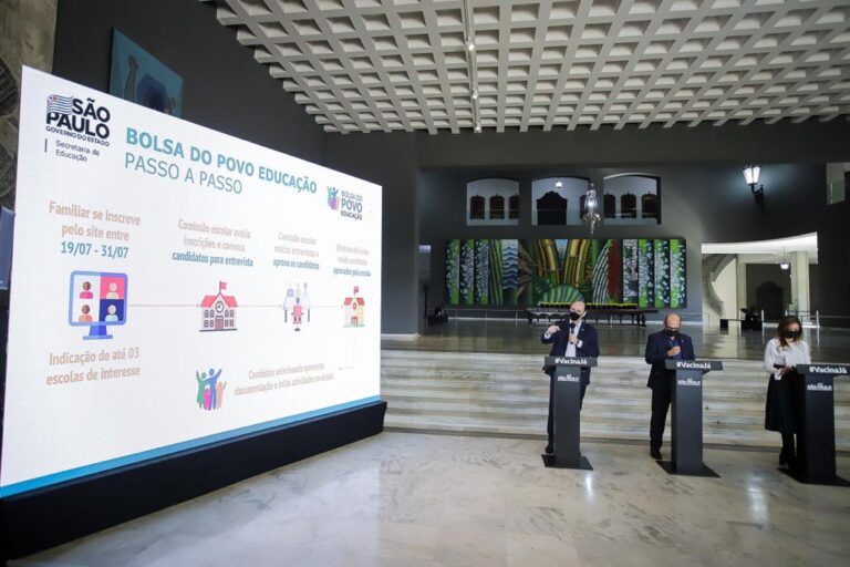GOVERNO DE SP CONTRATARÁ PESSOAS RESPONSÁVEIS PARA AJUDAR ESCOLAS; BENEFÍCIO SERÁ DE R$ 500