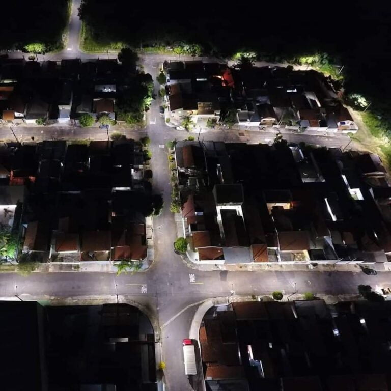 PROJETO AUTORIZA CRÉDITO ATÉ R$ 10 MILHÕES PARA ILUMINAÇÃO DE LED