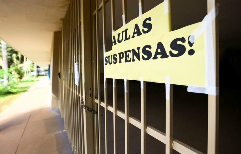 AULAS SÃO SUSPENSAS EM TRÊS ESCOLAS DE PEDERNEIRAS POR CONTA DOS CASOS DE COVID