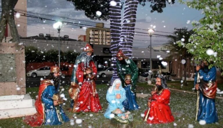 COMEÇA O NATAL ILUMINADO EM MARÍLIA