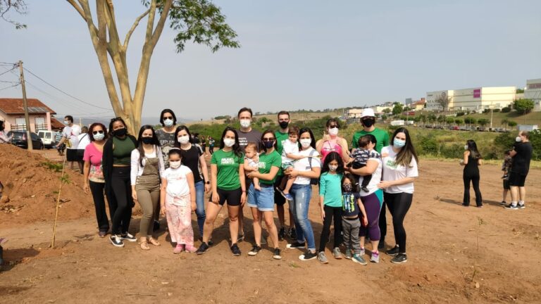 Parceria Unimed Marília e Meio Ambiente, ‘Minha Escola é Verde’ faz 2º plantio em escola
