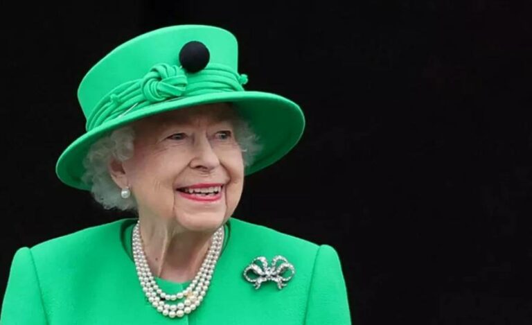Rainha Elizabeth II será sepultada em 10 dias; príncipe Charles já é rei