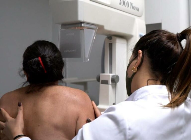 Mamografias são feitas de graça em frente ao Abreuzão neste fim de semana