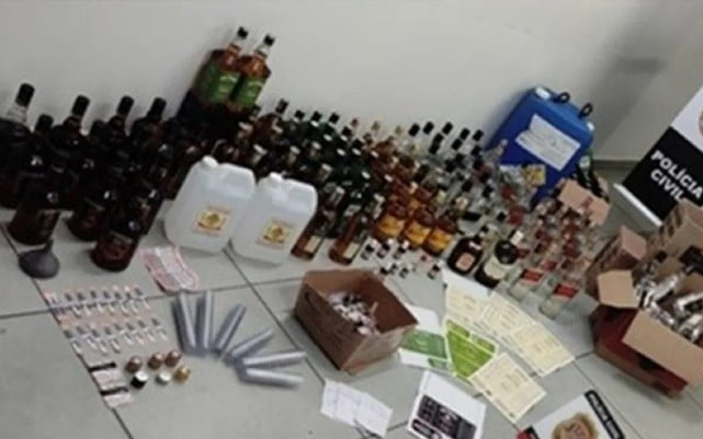 Polícia prende responsável por laboratório que produzia uísque falsificado
