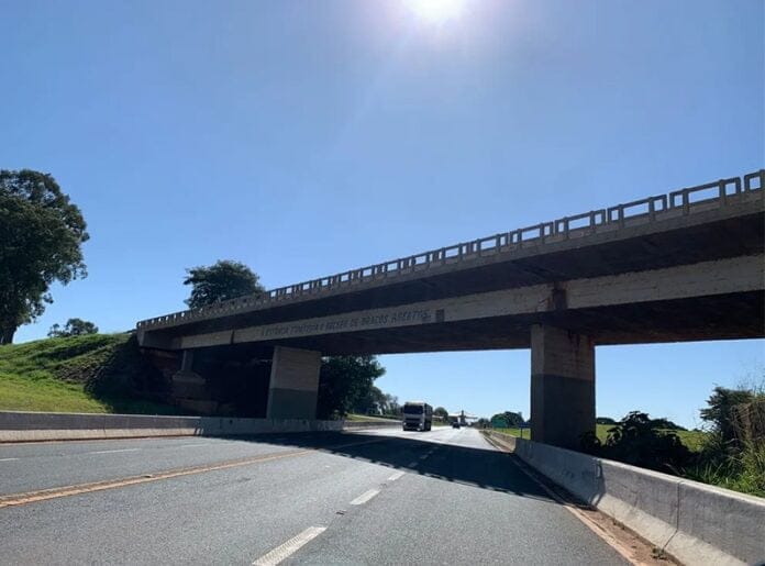 viaduto-paraguaçu