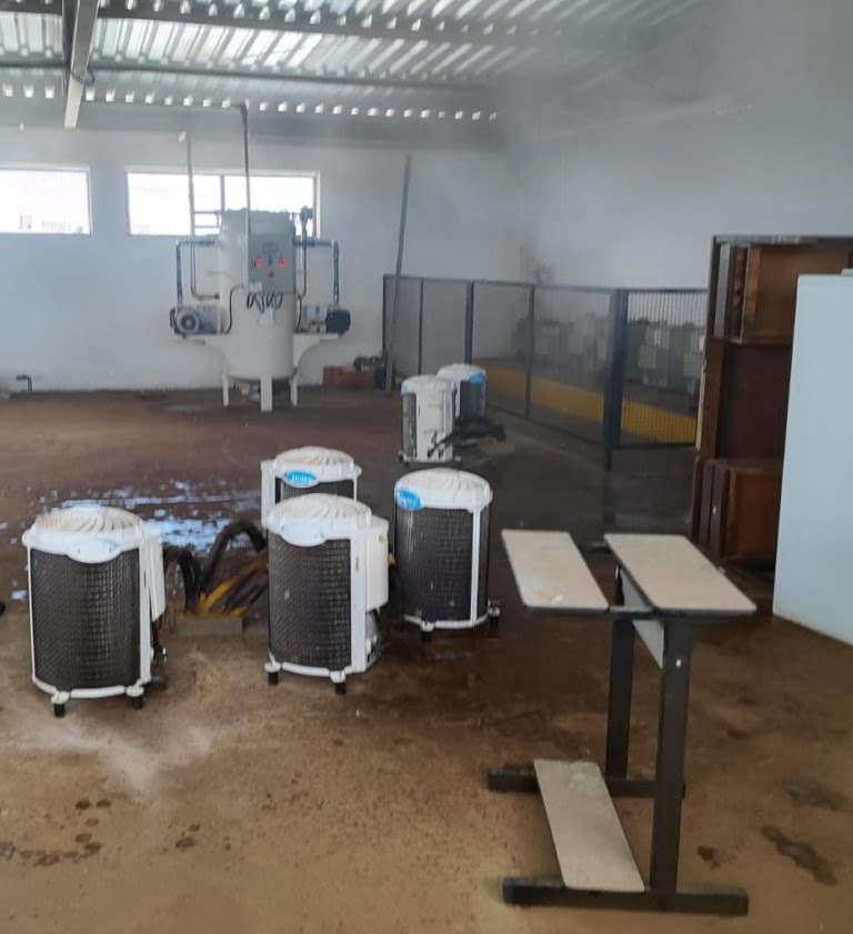 Fogo atinge placas solares e instalação elétrica do HC; ação rápida evita danos maiores