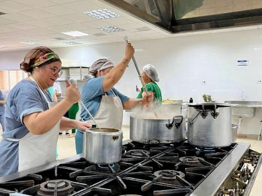HC inaugura nova cozinha e obtém R$ 6 milhões para ampliação do Centro Oncológico