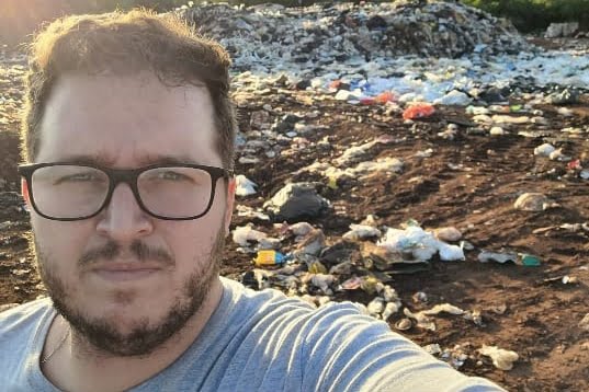 Promotor ajuíza ação de execução de multa milionária contra prefeitura, por relaxo com o lixo
