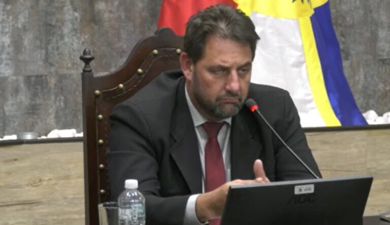 Uso da Câmara em benefício próprio: “Não é aceitável”, diz promotor sobre presidente Moretti