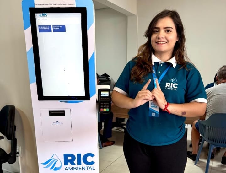 Para agilizar procedimentos, RIC Ambiental oferece totem de autoatendimento