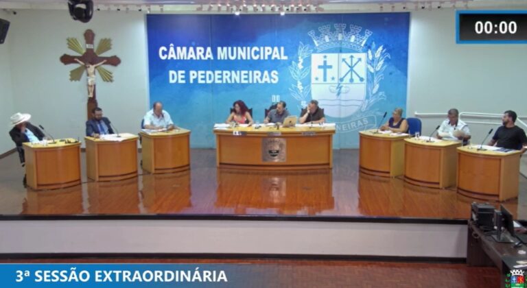 Câmara de Pederneiras aumenta salário e número de vereadores