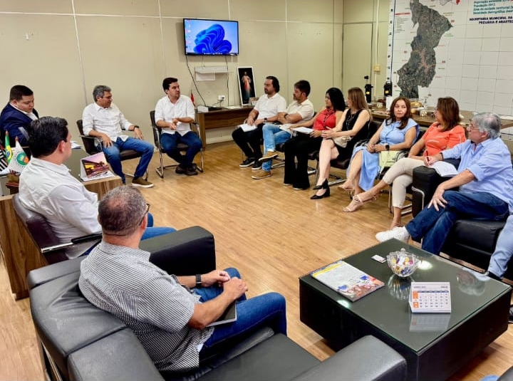 Supermercados vão ao prefeito de Marília e se oferecem para parcerias