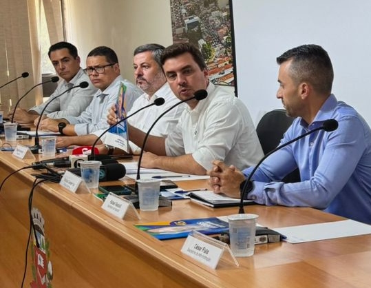 Vinicius determina contratação de auditoria para analisar atos e licitações do governo Daniel em Marília