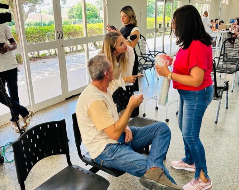 Saúde contabiliza mais de 15 mil atendimentos nos polos de dengue, a maioria no centro