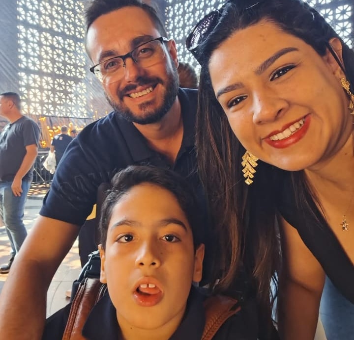 Esposa diz que jornalista Fábio Rosa está consciente e sem ventilação mecânica