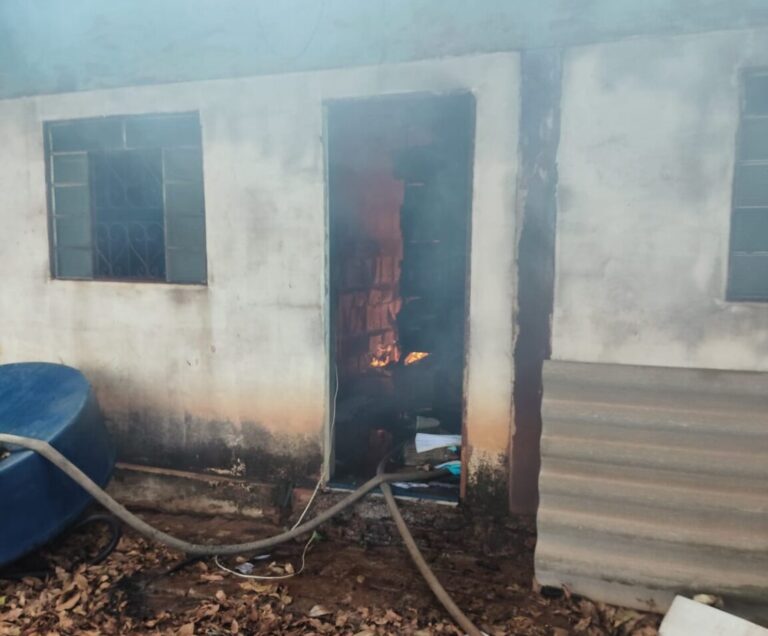 Incêndio em arquivo morto da RIC Ambiental é investigado como criminoso