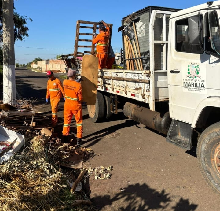 Cata-treco da Prefeitura de Marília recolhe 20 toneladas de materiais inservíveis no Maracá
