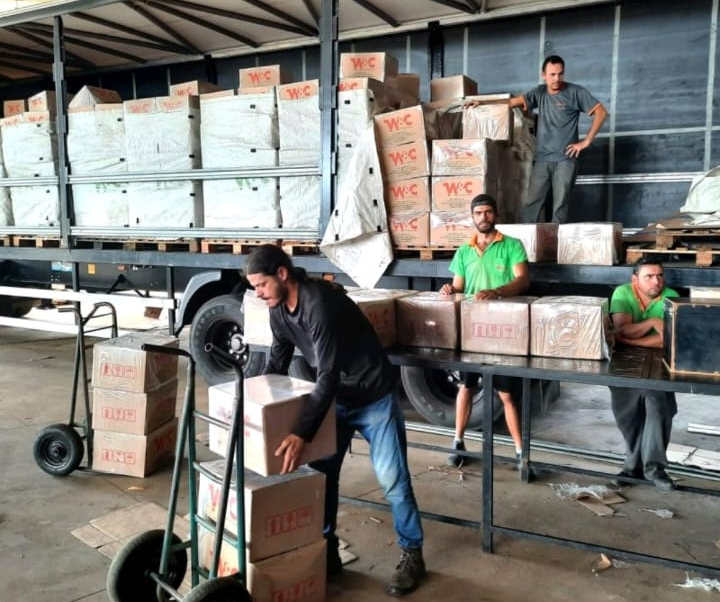 Cesta básica dos servidores começa a ser entregue em Marília na 4.a feira