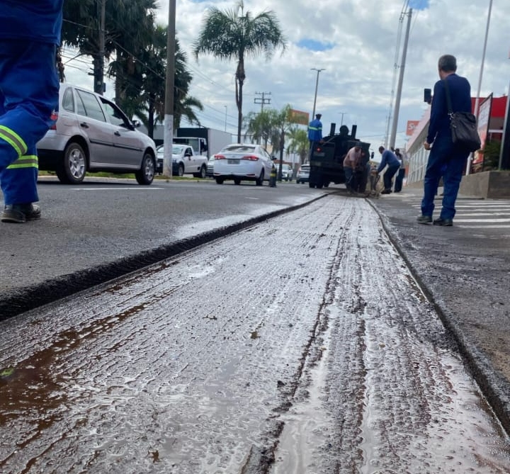 Acelerado: em 4 meses, Codemar faz mais de 44 mil metros de asfalto em Marília