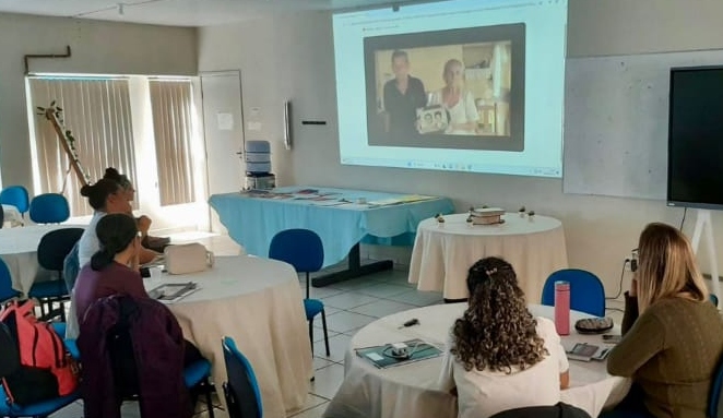 Encontro de Formação do Pacto EJA em Marília reúne educadores da região também