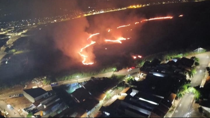 Fogo pode ter queimado cerca de 40 hectares de vegetação em Jaú
