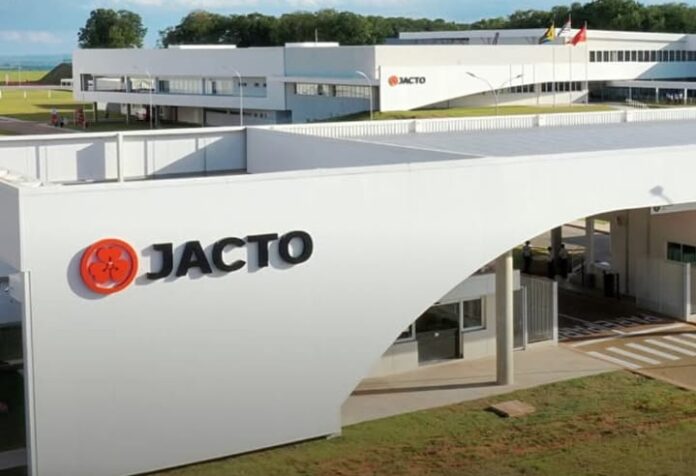 jacto