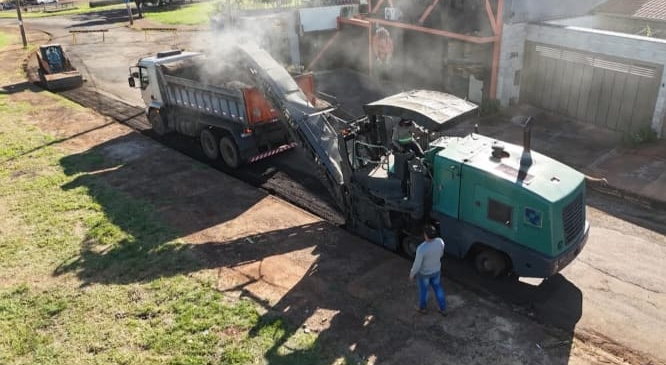 Prefeitura inicia nova etapa de recape nas ruas do Nova Jaú, obra esperada há anos