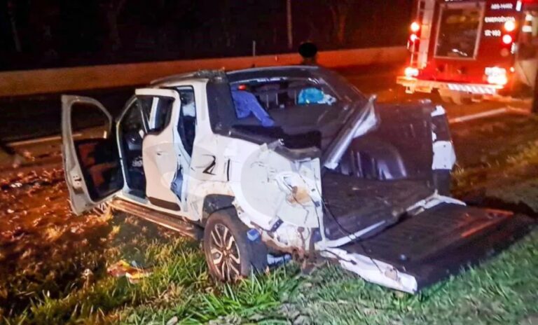 Moto é atingida por pick-up em Palmital e condutor morre no local